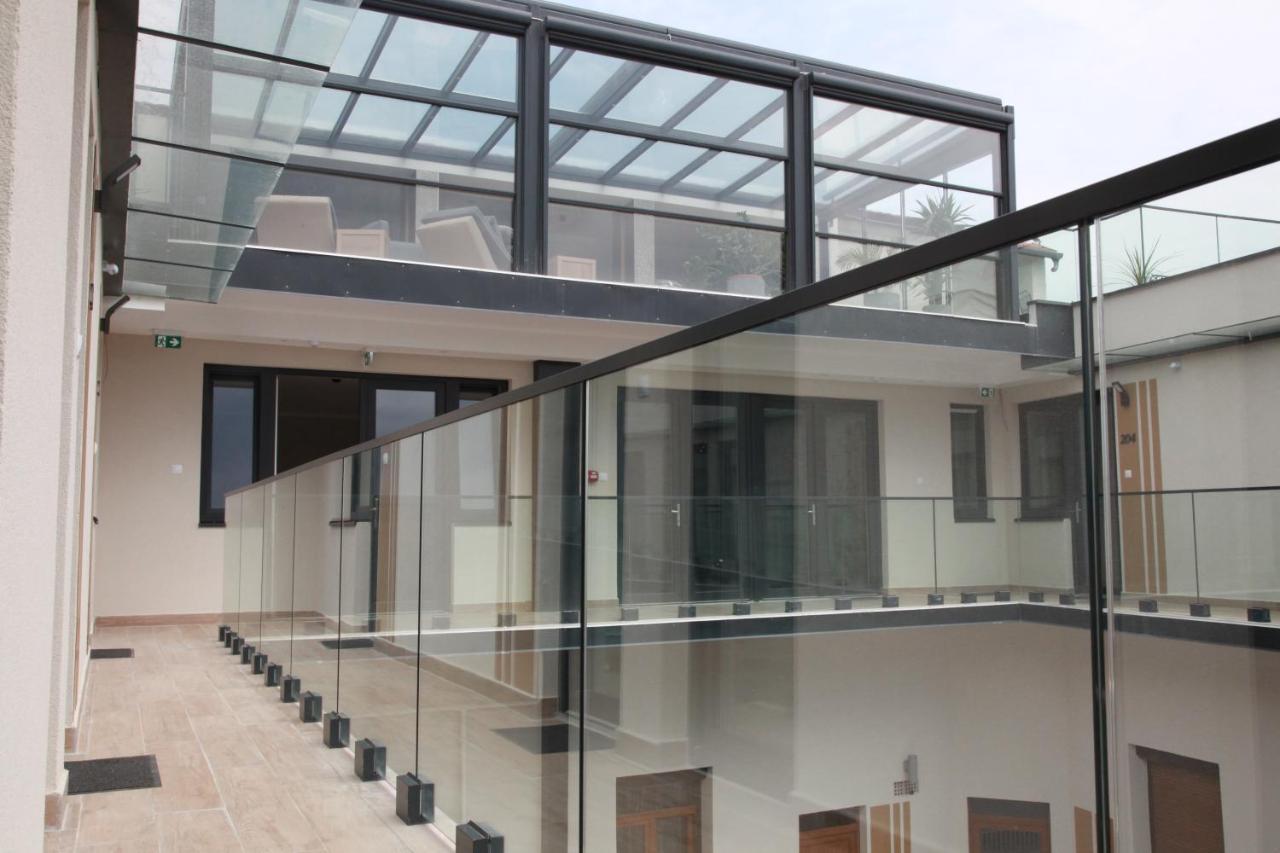 Hotel La Pergola&Prestige Panzió Kaposvár Exterior foto