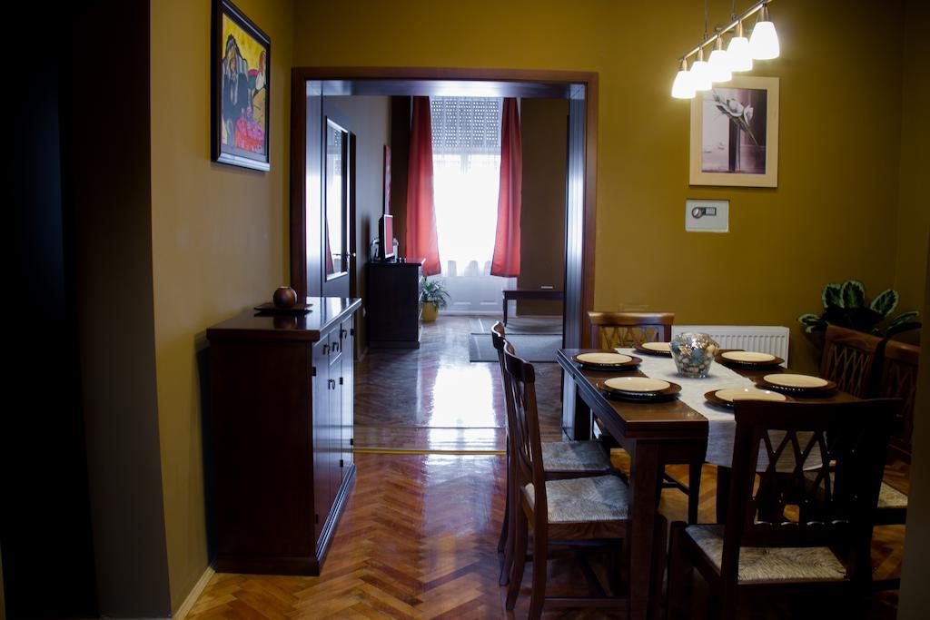 Hotel La Pergola&Prestige Panzió Kaposvár Zimmer foto